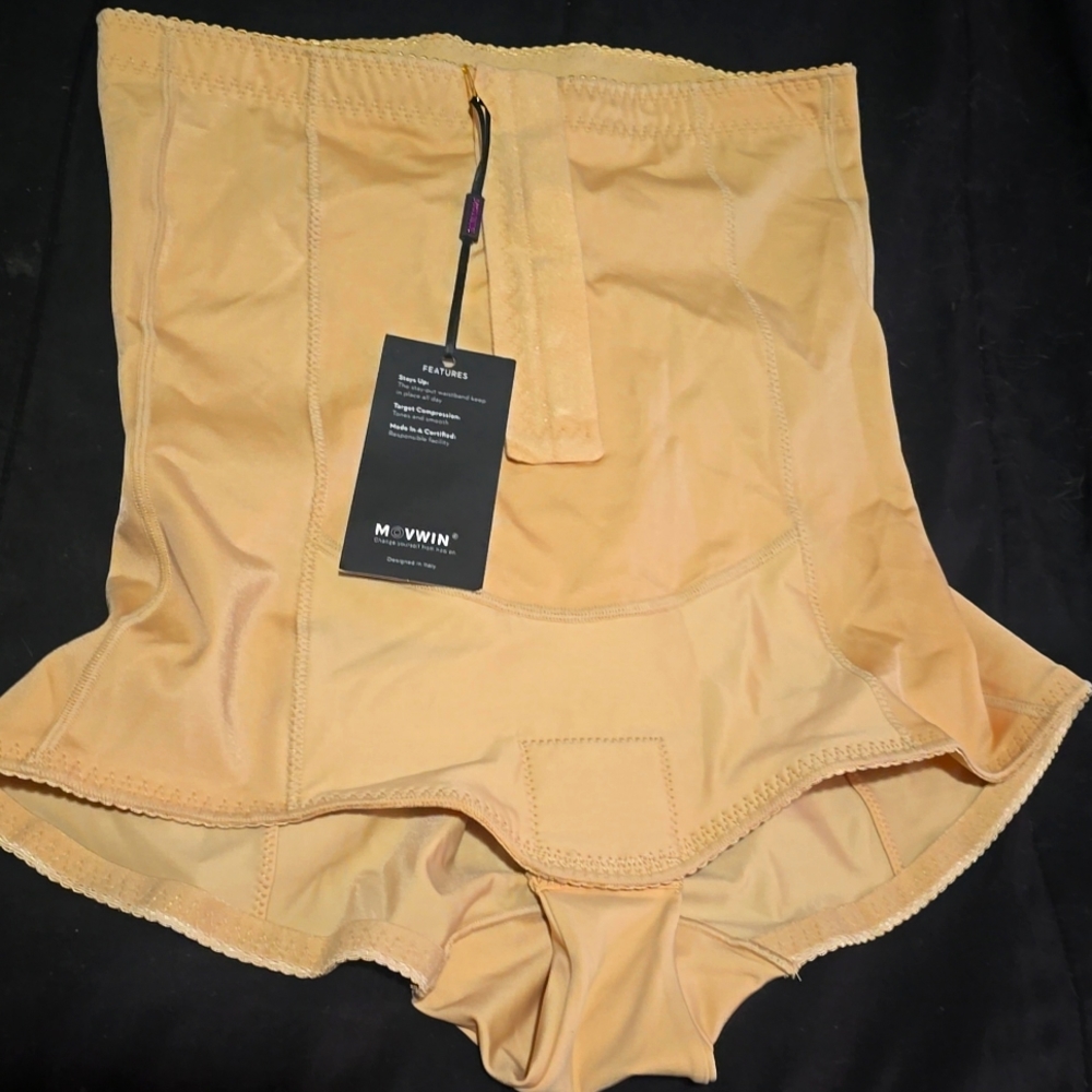NWT Movwin Beige Shapewear